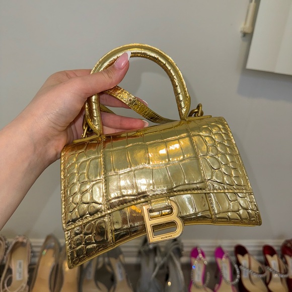 Balenciaga Handbags - Balenciaga hourglass bag